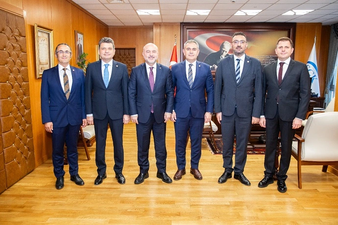 Türk Eczacıları Birliği ve Sosyal Güvenlik Kurumu Arasında Görüşme 