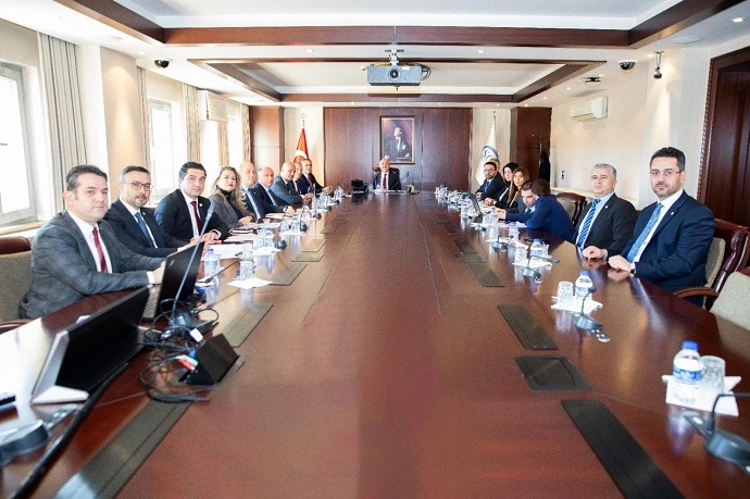 Türk Eczacıları Birliği ile SGK Başkanlığı  Bir Araya Geldi