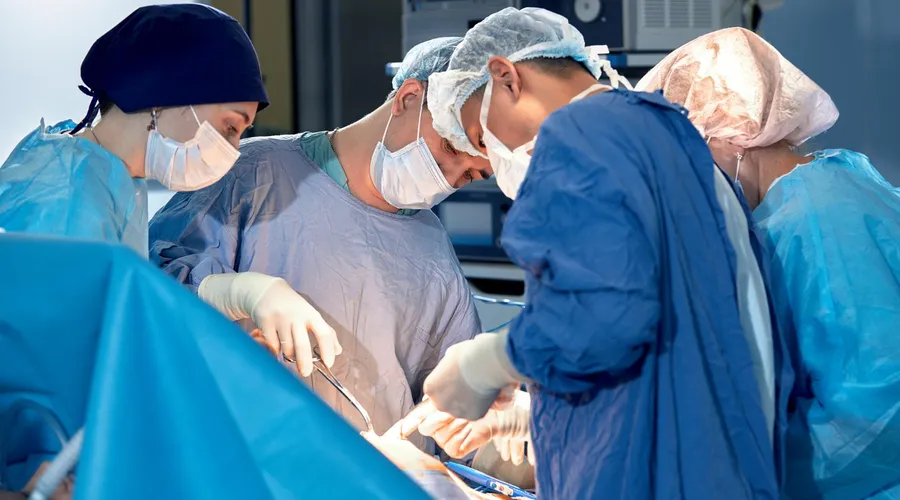 ABD'de Üçüncü Gırtlak Nakli Başarıyla Gerçekleştirildi!