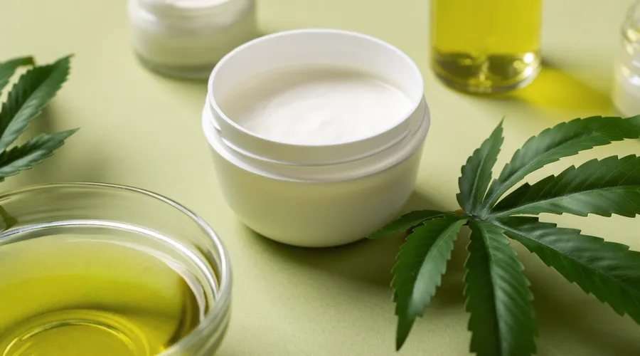 CBD’nin Dermokozmetik Dünyasındaki Yükselişi