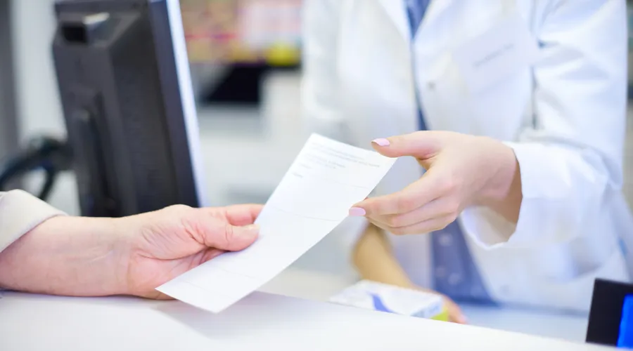 TEİS’ten “Sahte Eczacı” Uyarısı: Doktorların e-İmzaları Çalınıyor!