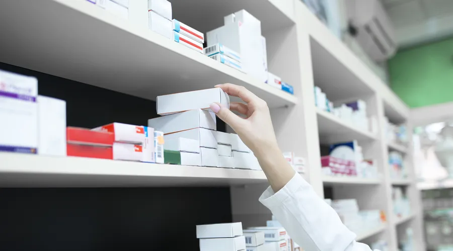 Eczanelerin Çözülemeyen Sorunu: Hastaları Elimiz Boş Karşılıyoruz