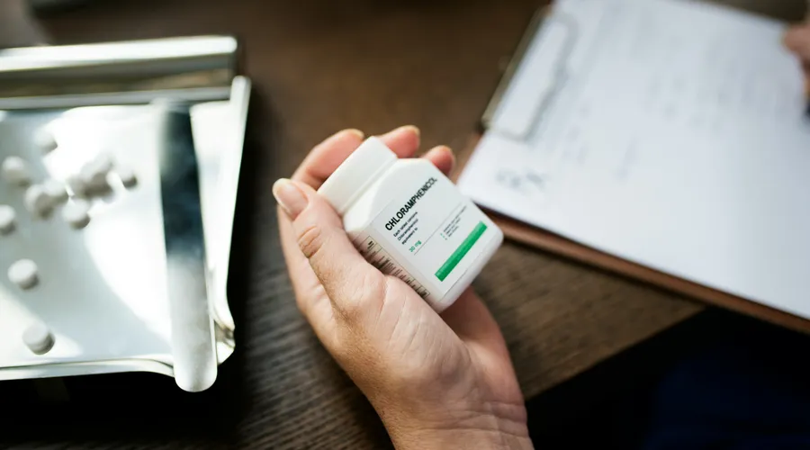 Advers İlaç Bildirim Formu Doldurmanın Önemi