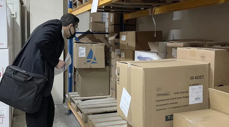 Sağlık Bakanlığı'ndan İlaç Erişimi Denetimleri: Ankara'da Depolar ve Eczaneler İncelendi