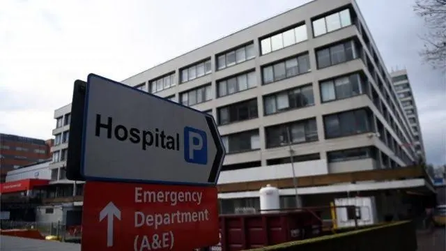 İngiltere'de Sağlık Sistemi Bekleme Listeleriyle Karşı Karşıya