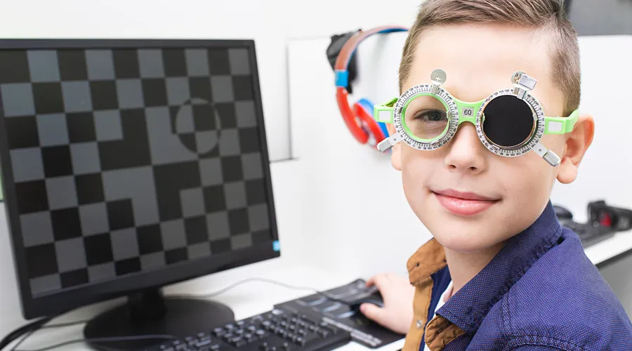 Göz Tembelliği (Ambliyopi): Belirtiler, Tedavi ve Önemi