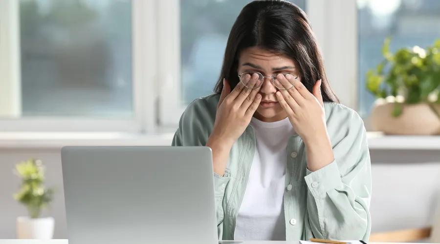 Göz Yorgunluğu (Astenopi) Nedir?