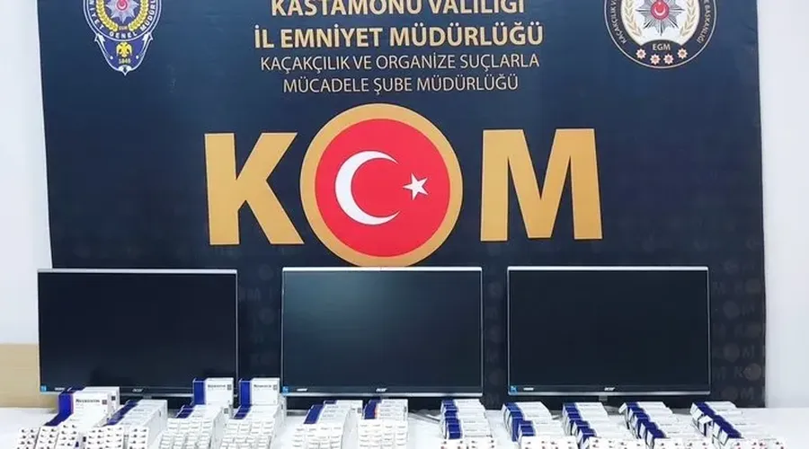 Kastamonu'da Sahte Reçeteyle Sentetik İlaç Yolsuzluğu Yapan Eczacı ve Çalışanı Tutuklandı