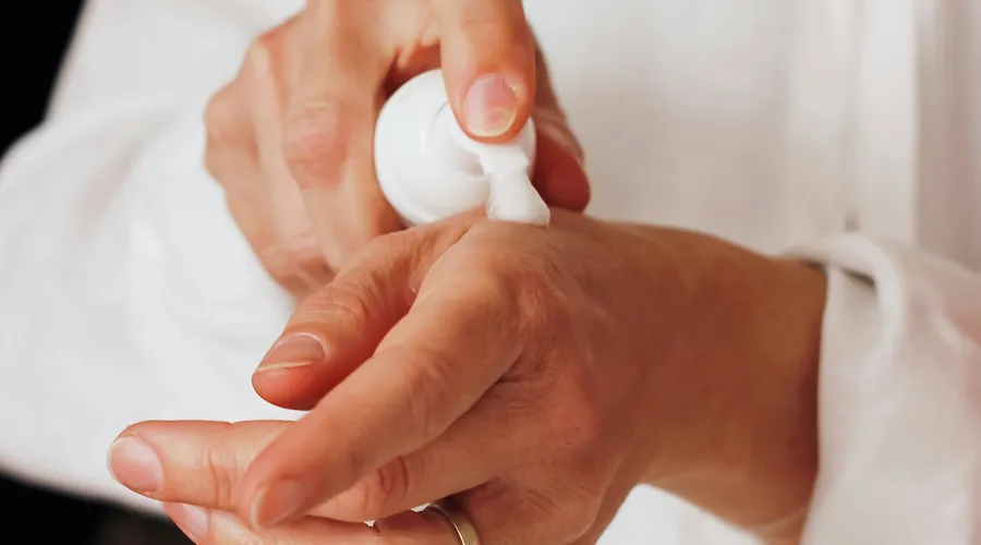 Seramidler: Cildinizin Gizli Kahramanı