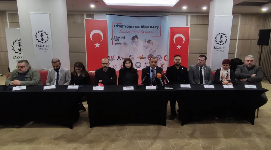 Sağlık Çalışanları Tekrar İş Bırakmaya Hazırlanıyor: 