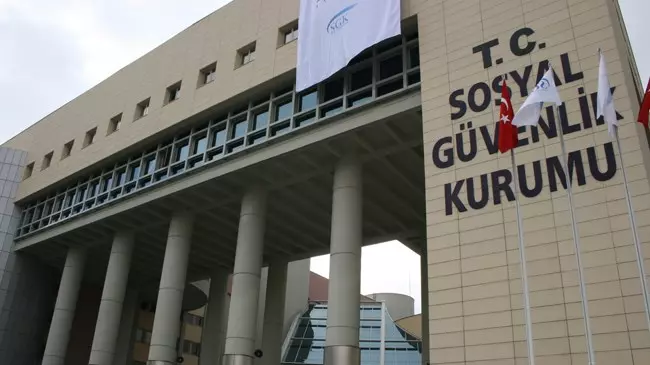 SGK'dan Bedeli Ödenecek İlaçlar Listesinde Yapılan Düzenlemeler Hakkında Duyuru