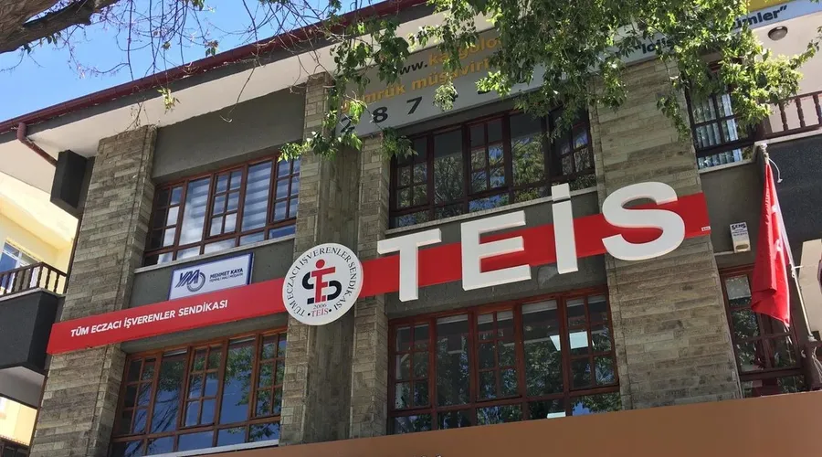 TEİS'den Cumhurbaşkanı’na Çağrı: “İlaç Bulunabilirliği ve Eczanelerin Sürdürülebilirliği İçin Acil Çözüm İstiyoruz”